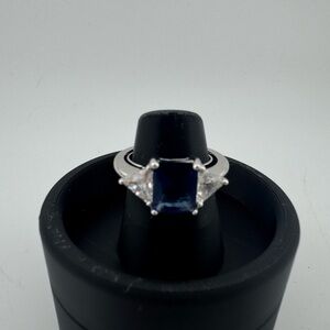 Avon Blue and Clear Stone Ring‎ Sz 11 With Sizer and box